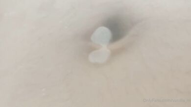 ✨超震撼！猎奇异物癖亚裔伪娘人妖TS「VanillaMuddy」OF露脸私拍，胶衣，扩肛，贞操锁，触手插菊花…①（20v） (2)